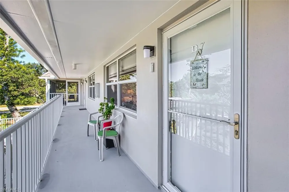 601 Periwinkle Way #D-7 Sanibel, FL 33957