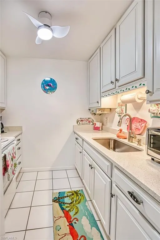 601 Periwinkle Way #D-7 Sanibel, FL 33957