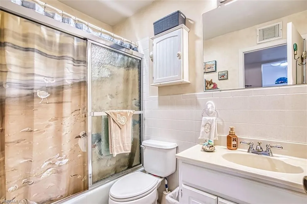 601 Periwinkle Way #D-7 Sanibel, FL 33957