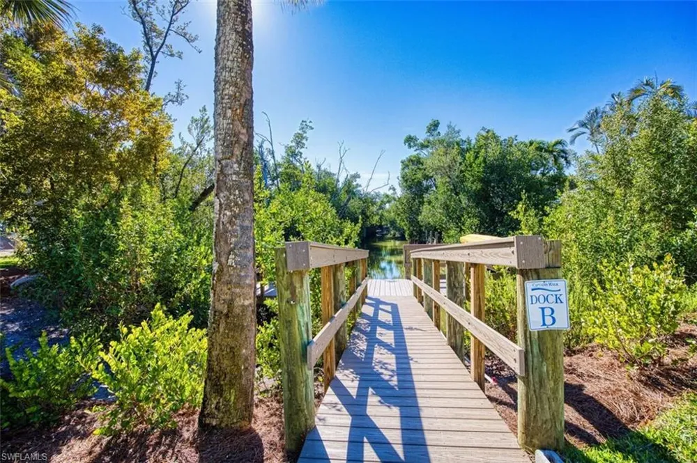 601 Periwinkle Way #D-7 Sanibel, FL 33957