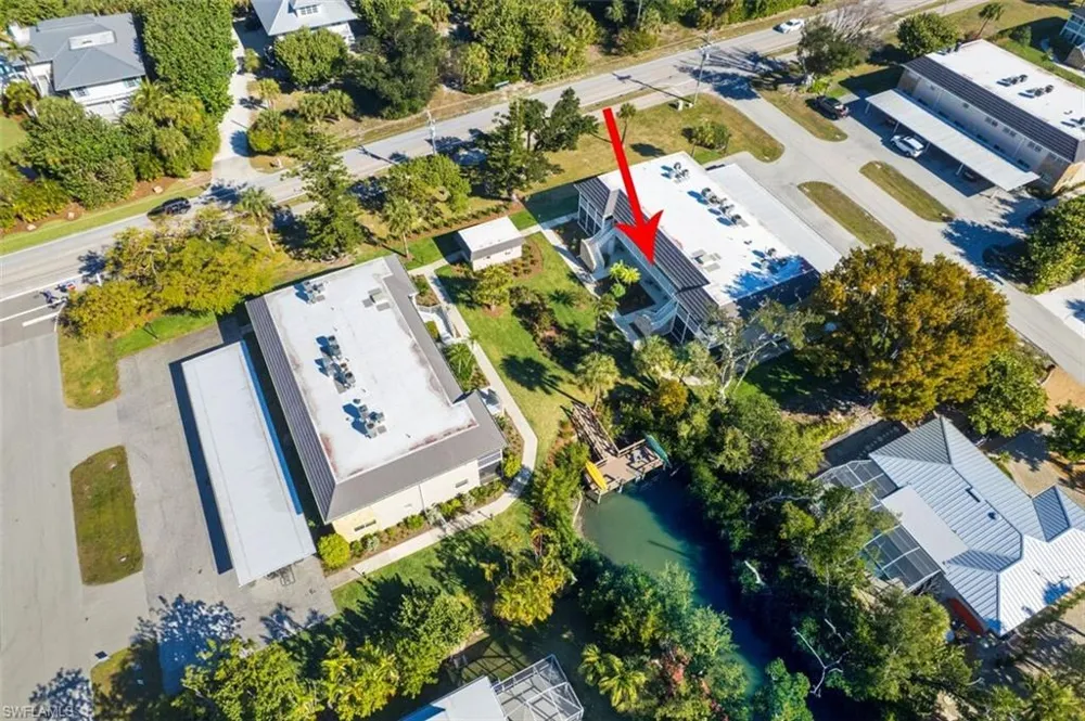 601 Periwinkle Way #D-7 Sanibel, FL 33957