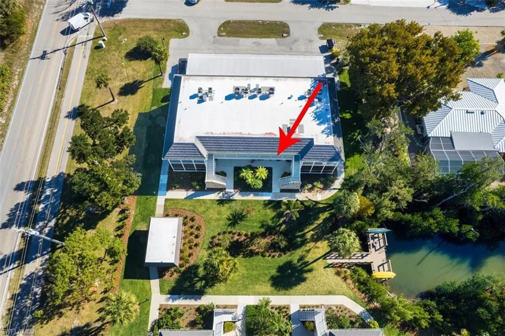 601 Periwinkle Way #D-7 Sanibel, FL 33957