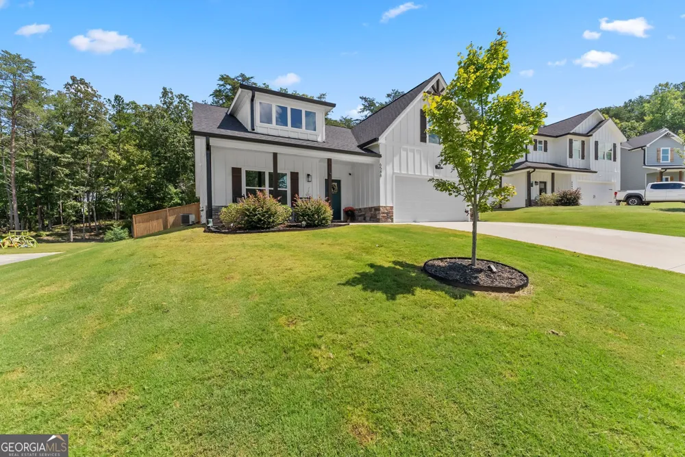 6588 River Station DR Lula, GA 30554