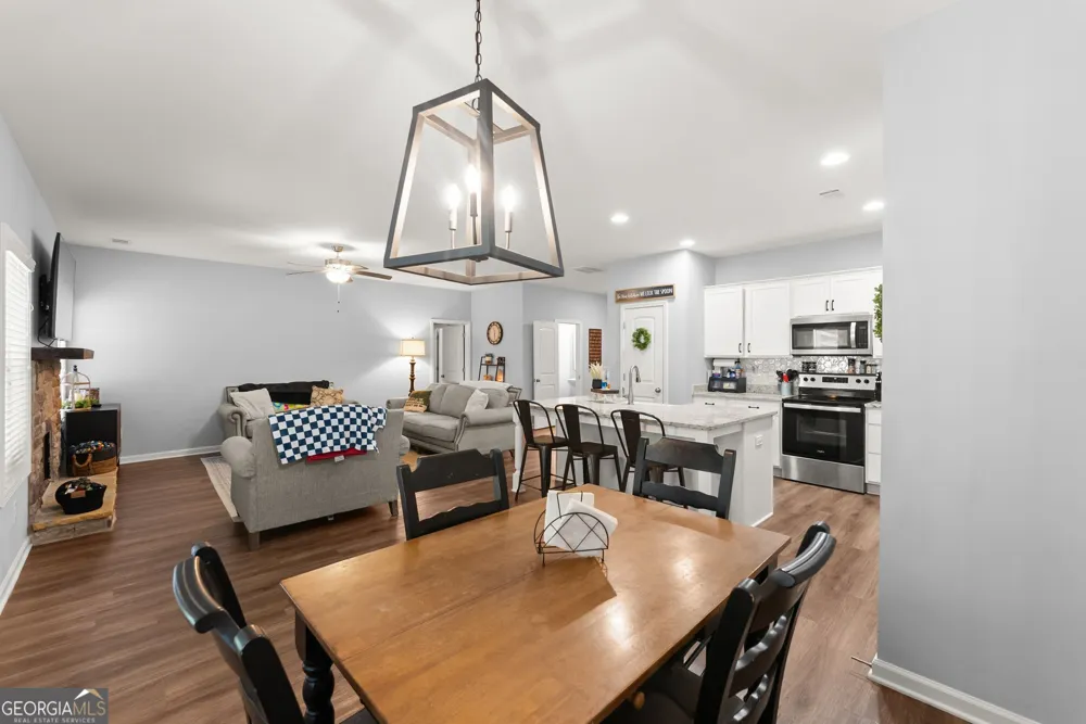 6588 River Station DR Lula, GA 30554