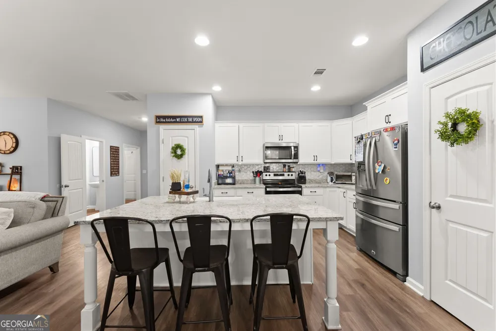 6588 River Station DR Lula, GA 30554
