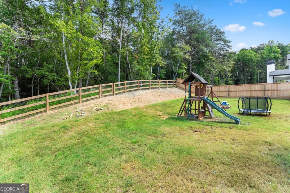 6588 River Station DR Lula, GA 30554