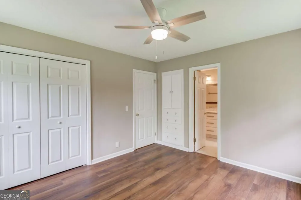 4461 S Roberts DR Sugar Hill, GA 30518