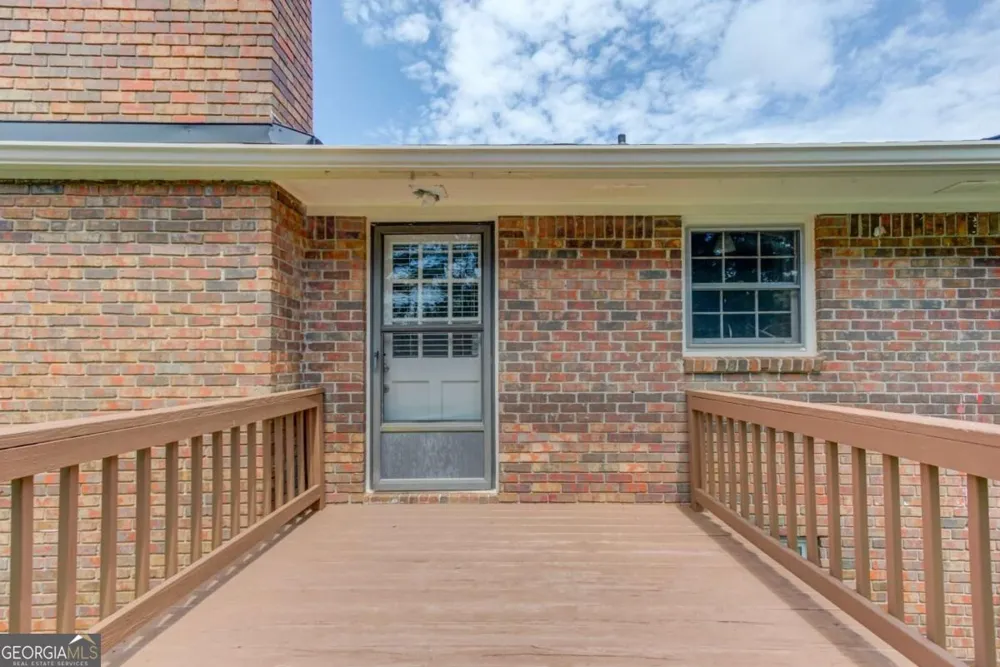 4461 S Roberts DR Sugar Hill, GA 30518