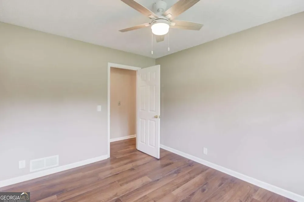 4461 S Roberts DR Sugar Hill, GA 30518