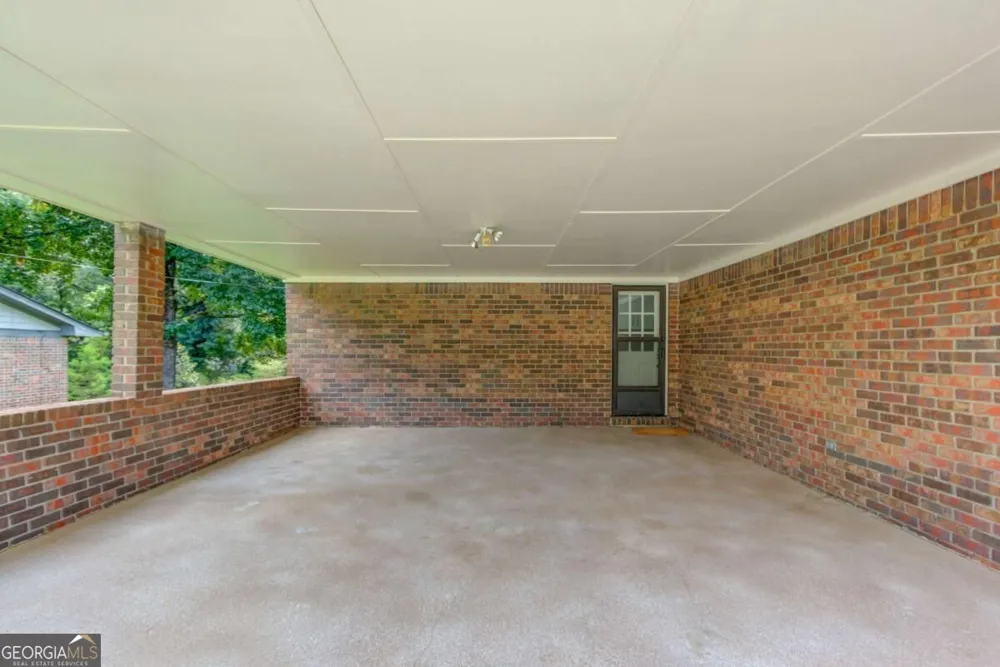 4461 S Roberts DR Sugar Hill, GA 30518