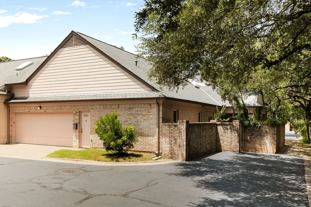 2834 Montebello Road #B11 Austin, TX 78746