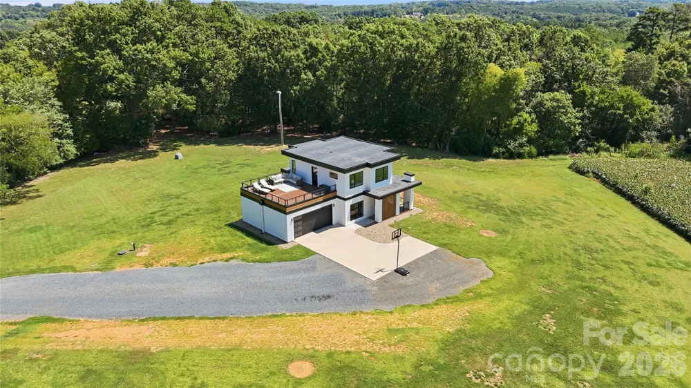 32492 Hugh Road Albemarle, NC 28001