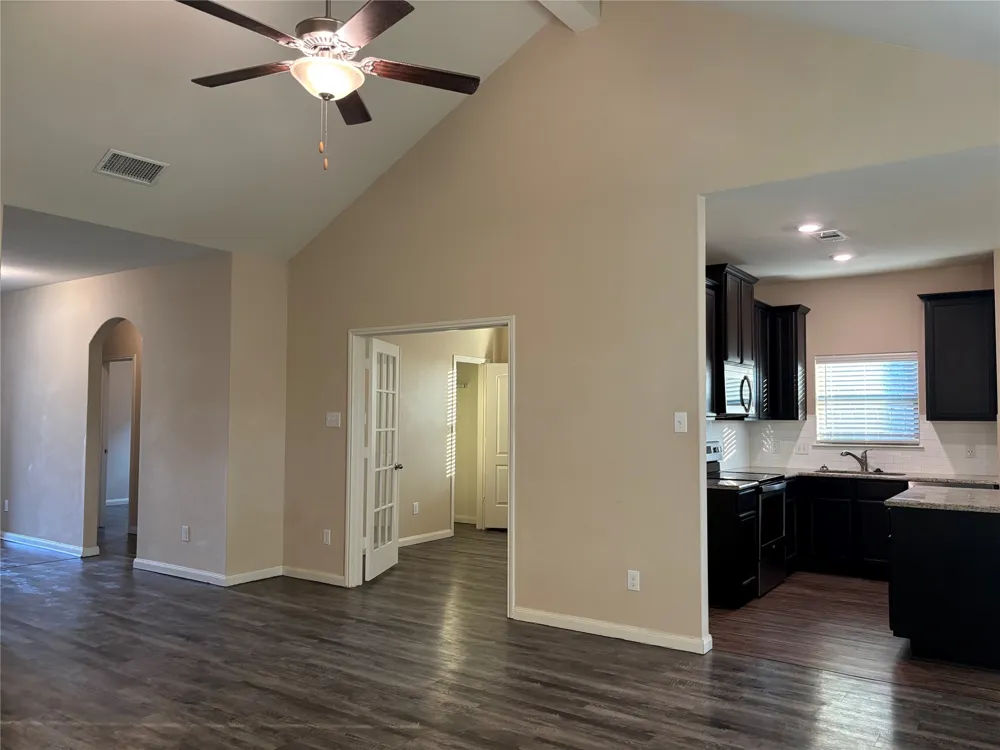 1540 Park Trails Princeton, TX 75407