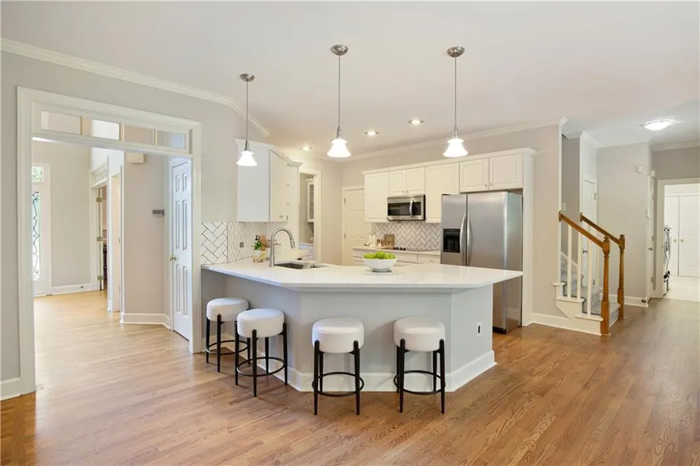 1175 Jennifer Oaks Drive Alpharetta, GA 30004