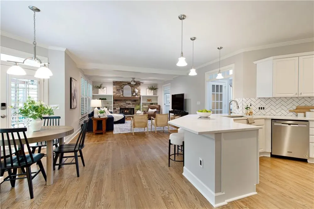 1175 Jennifer Oaks Drive Alpharetta, GA 30004