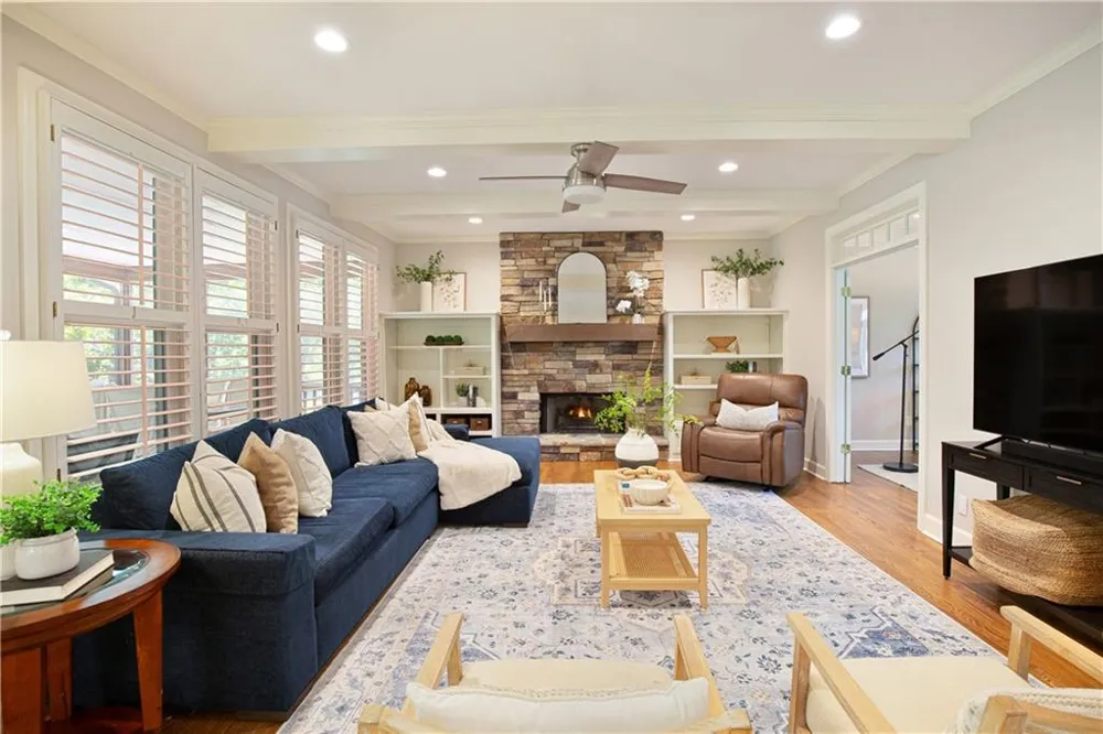 1175 Jennifer Oaks Drive Alpharetta, GA 30004