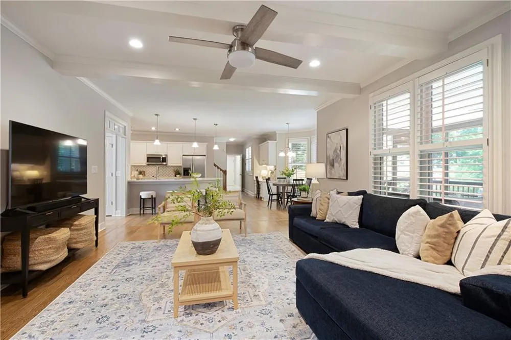 1175 Jennifer Oaks Drive Alpharetta, GA 30004