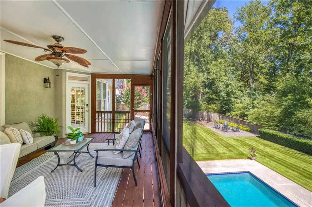 1175 Jennifer Oaks Drive Alpharetta, GA 30004