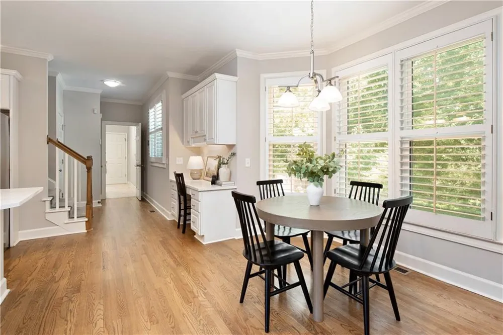 1175 Jennifer Oaks Drive Alpharetta, GA 30004