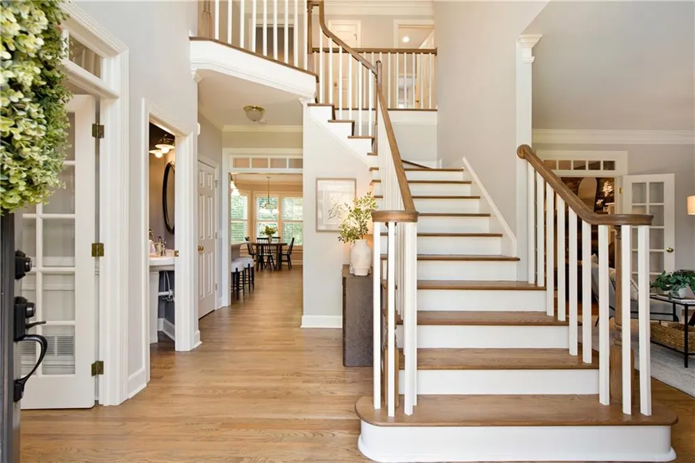 1175 Jennifer Oaks Drive Alpharetta, GA 30004
