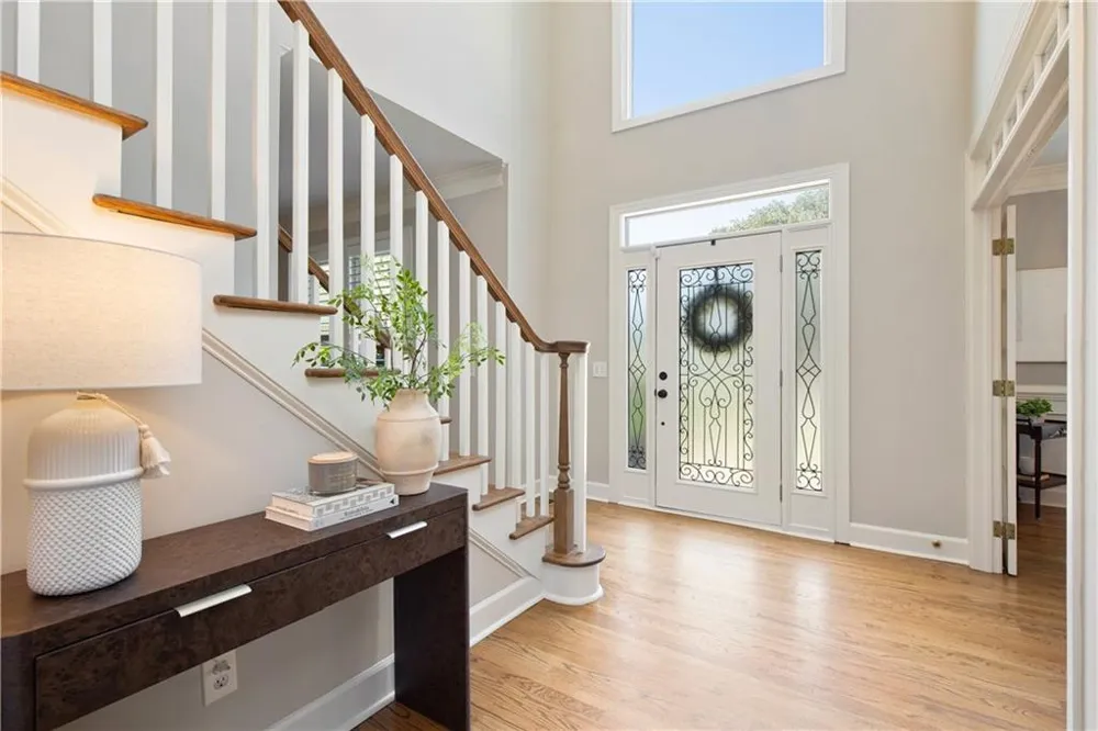 1175 Jennifer Oaks Drive Alpharetta, GA 30004