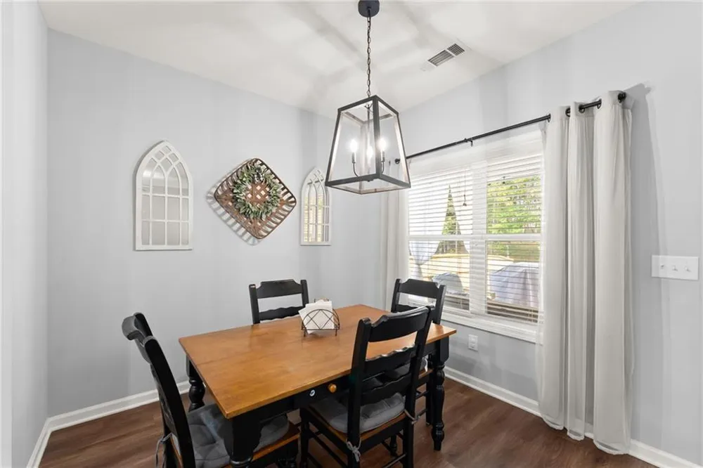 6588 River Station Drive Lula, GA 30554