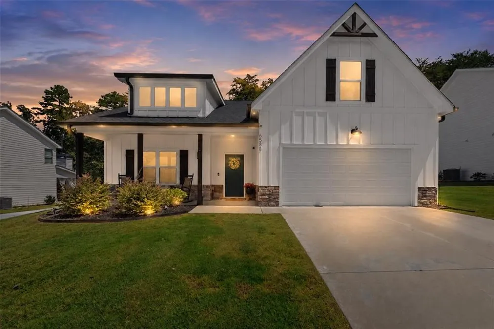 6588 River Station Drive Lula, GA 30554