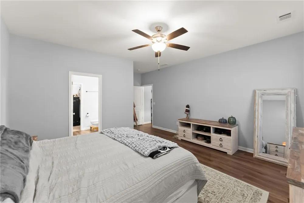 6588 River Station Drive Lula, GA 30554