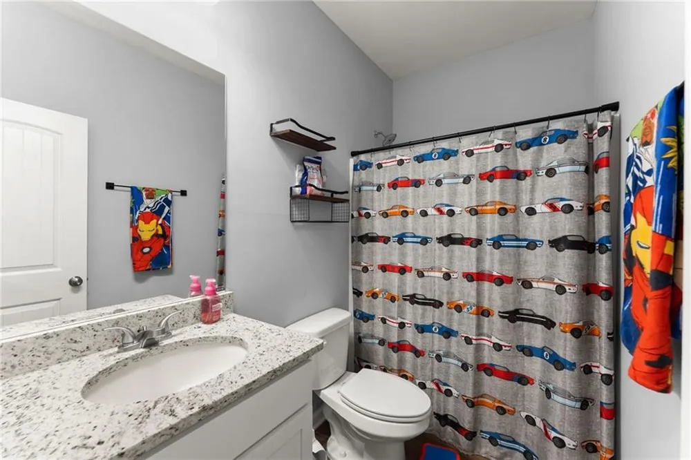6588 River Station Drive Lula, GA 30554