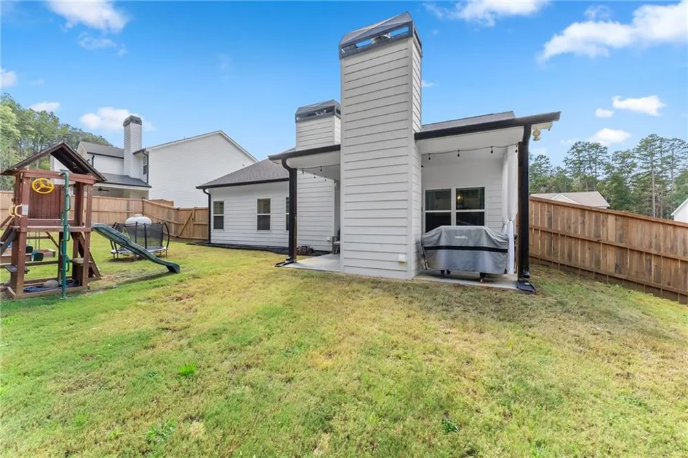 6588 River Station Drive Lula, GA 30554