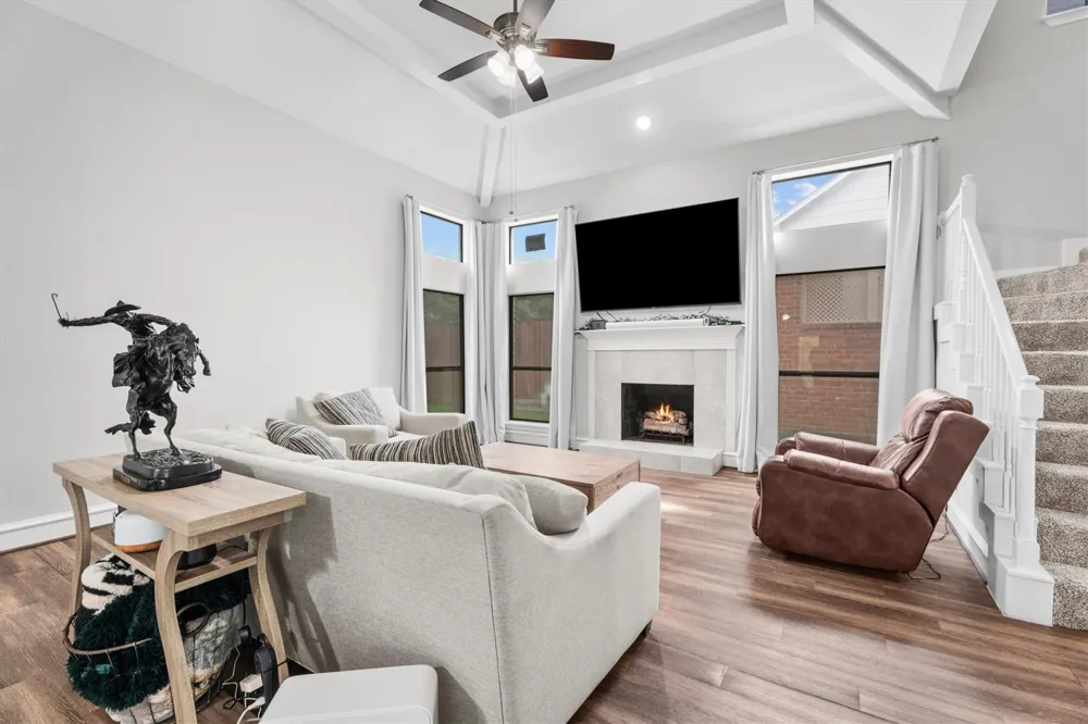 5706 Glen Mist Lane Houston, TX 77069