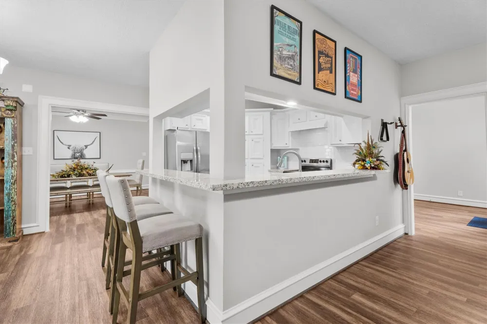 5706 Glen Mist Lane Houston, TX 77069