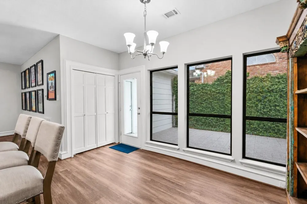 5706 Glen Mist Lane Houston, TX 77069