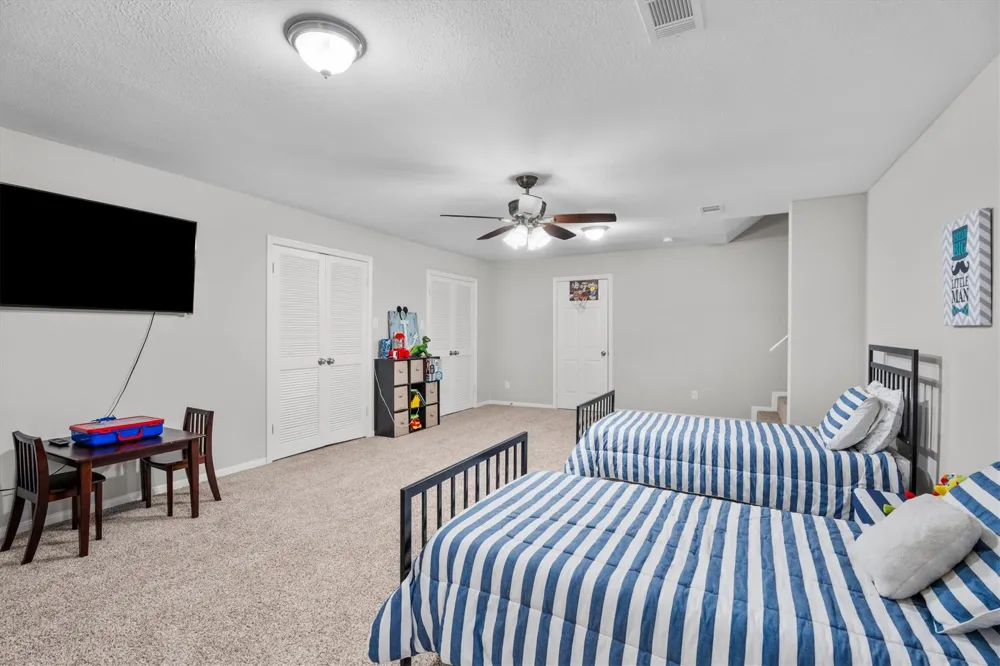 5706 Glen Mist Lane Houston, TX 77069