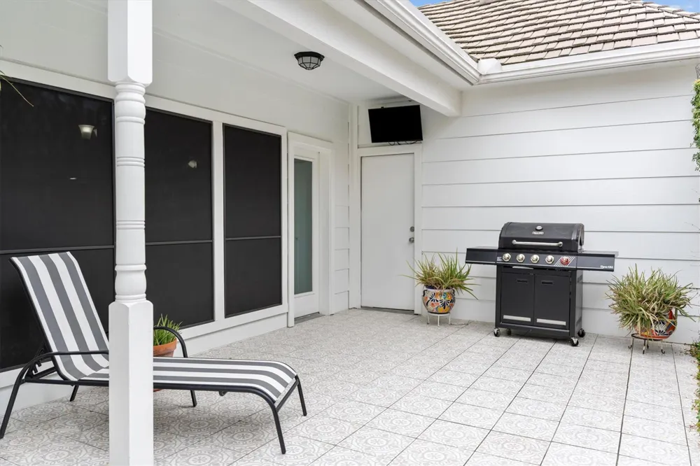 5706 Glen Mist Lane Houston, TX 77069