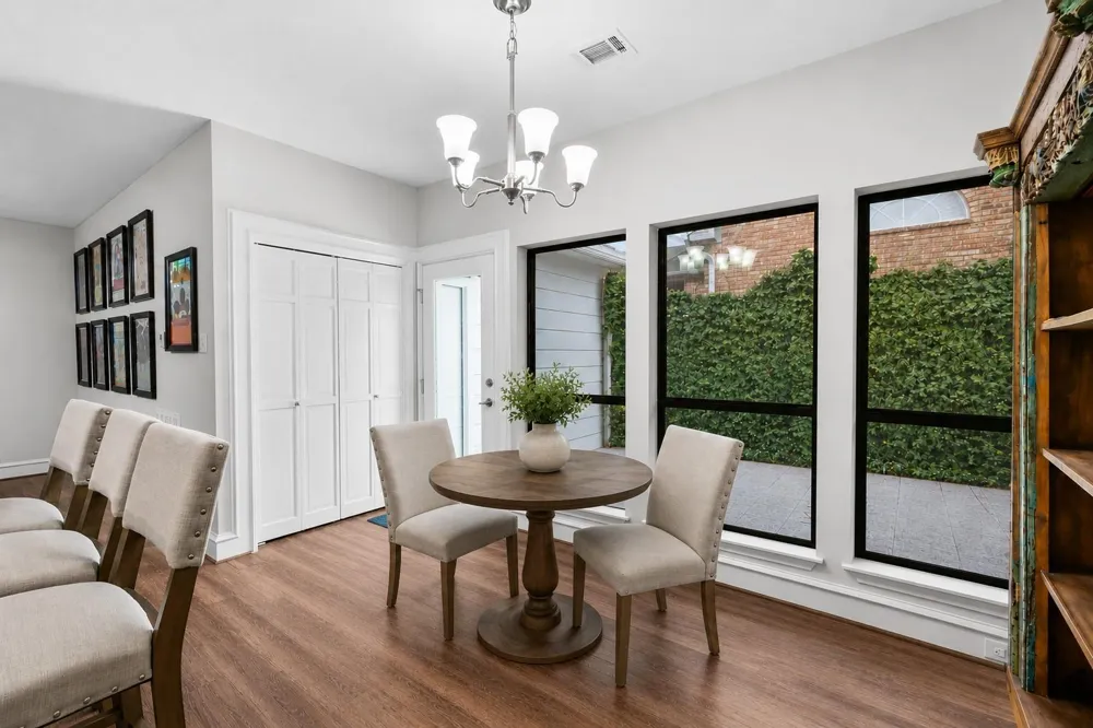 5706 Glen Mist Lane Houston, TX 77069