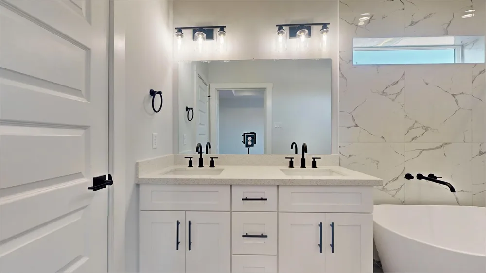 12242 Kirkgard Houston, TX 77045