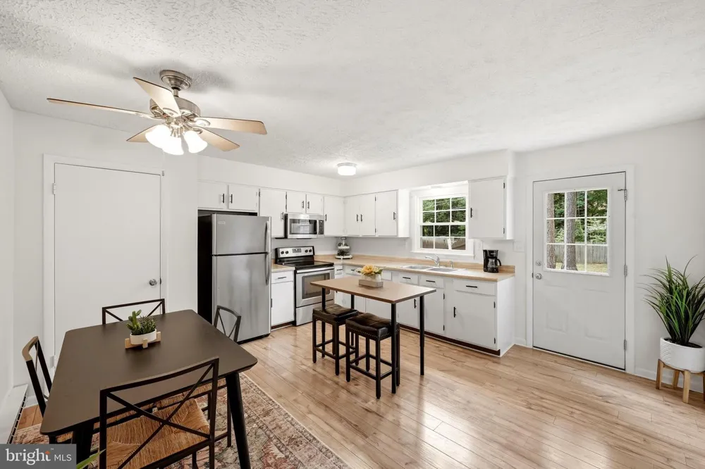 137 BRUNSWICK ROAD Stephens City, VA 22655