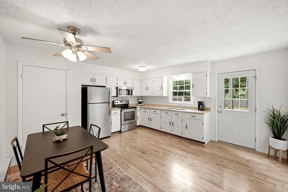 137 BRUNSWICK ROAD Stephens City, VA 22655