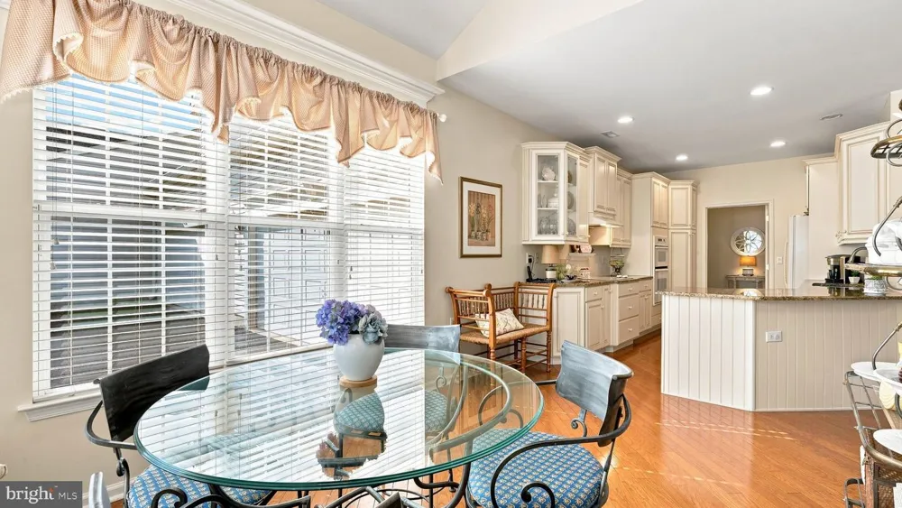102 VILLA DRIVE #225 Warminster, PA 18974