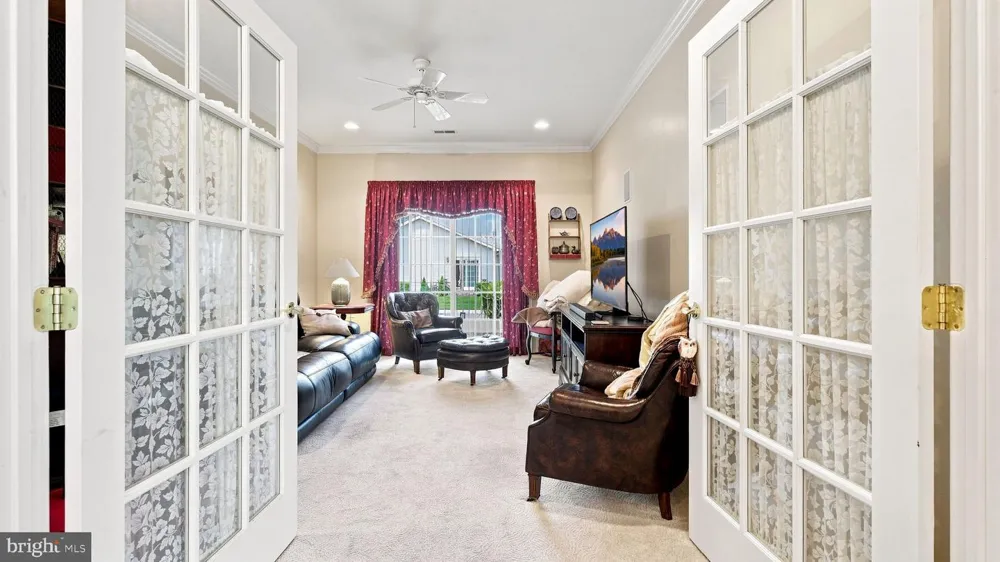 102 VILLA DRIVE #225 Warminster, PA 18974