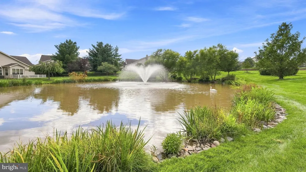 102 VILLA DRIVE #225 Warminster, PA 18974