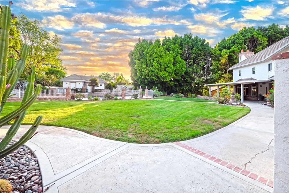 15181 Kellen Court Riverside, CA 92506