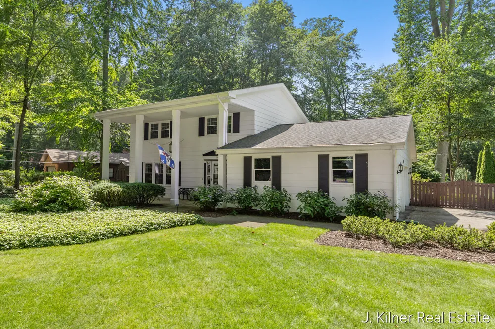 1408 Seminole Drive Holland, MI 49424