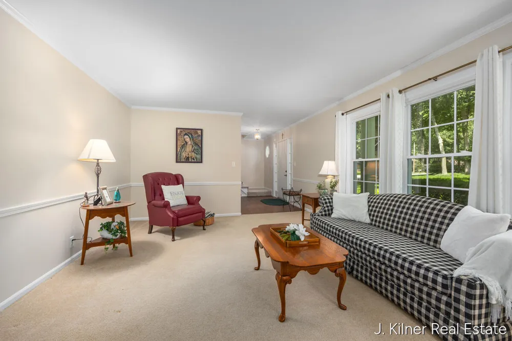 1408 Seminole Drive Holland, MI 49424