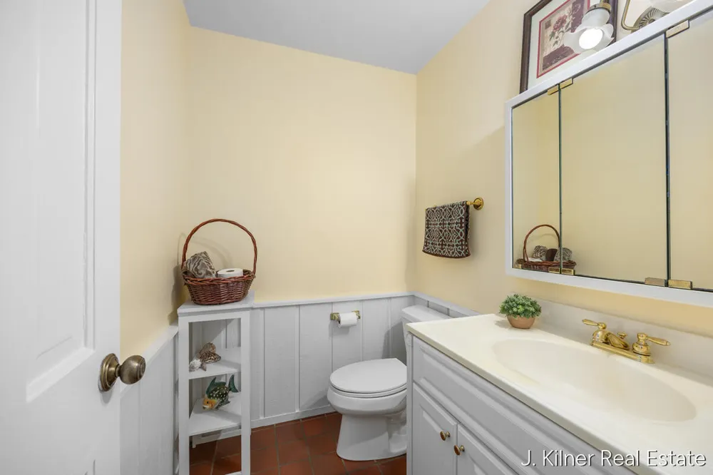 1408 Seminole Drive Holland, MI 49424