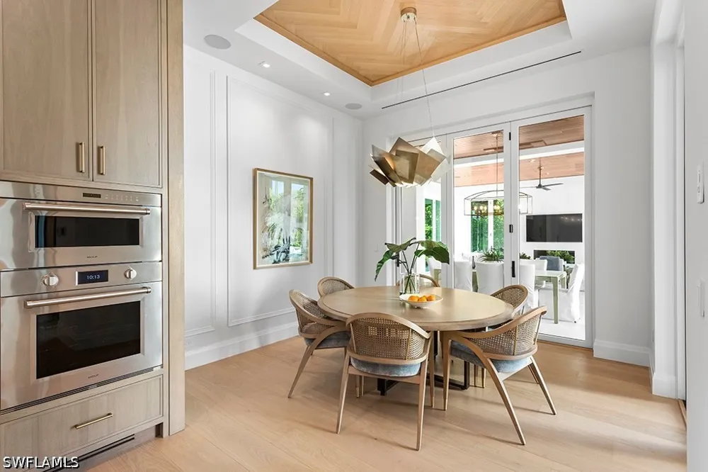 S GOLF DRIVE Naples, FL 34102