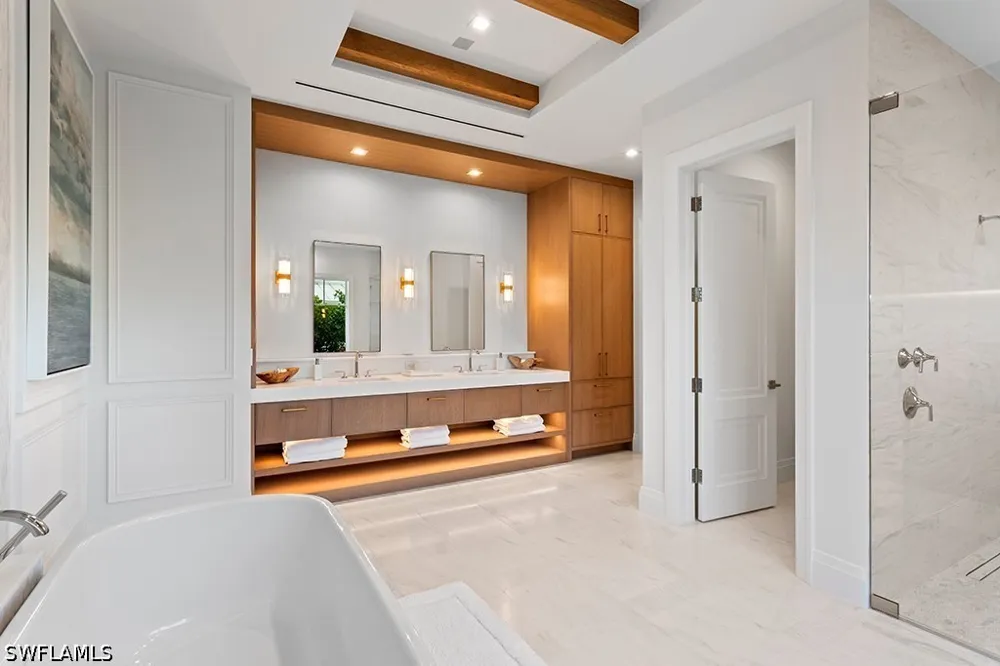 S GOLF DRIVE Naples, FL 34102