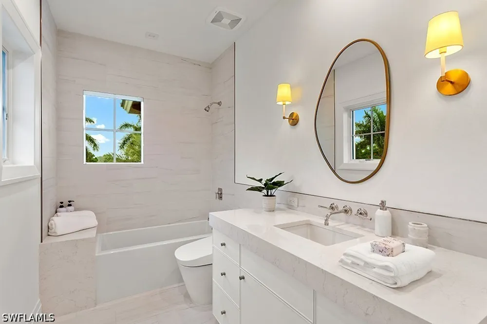 S GOLF DRIVE Naples, FL 34102
