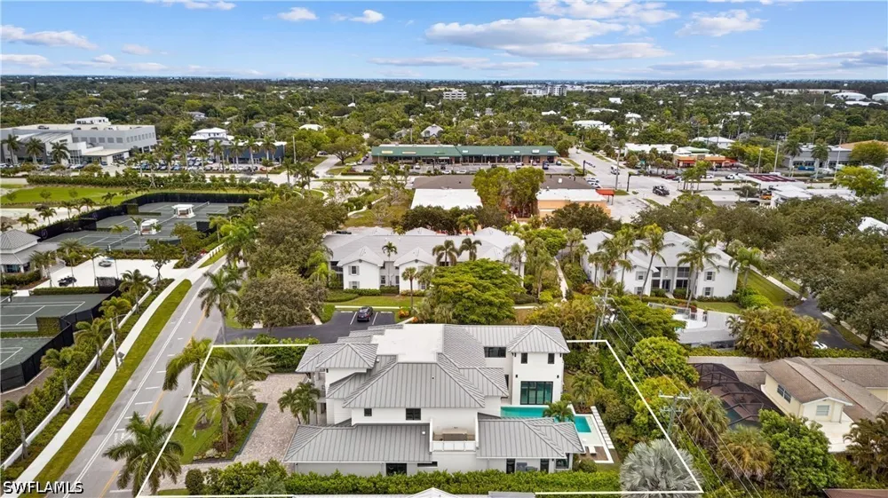 S GOLF DRIVE Naples, FL 34102